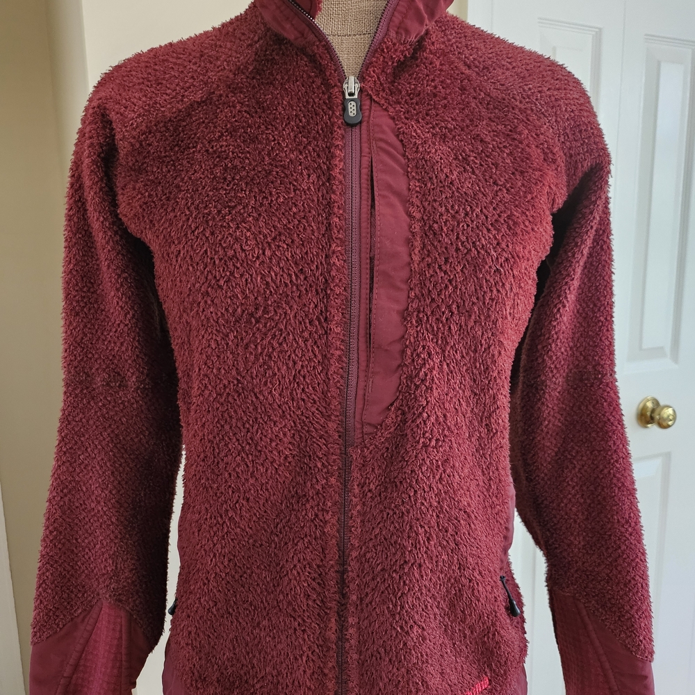 Patagonia Women's Los Gatos Sherpa Fleece Jacket Burgundy Small